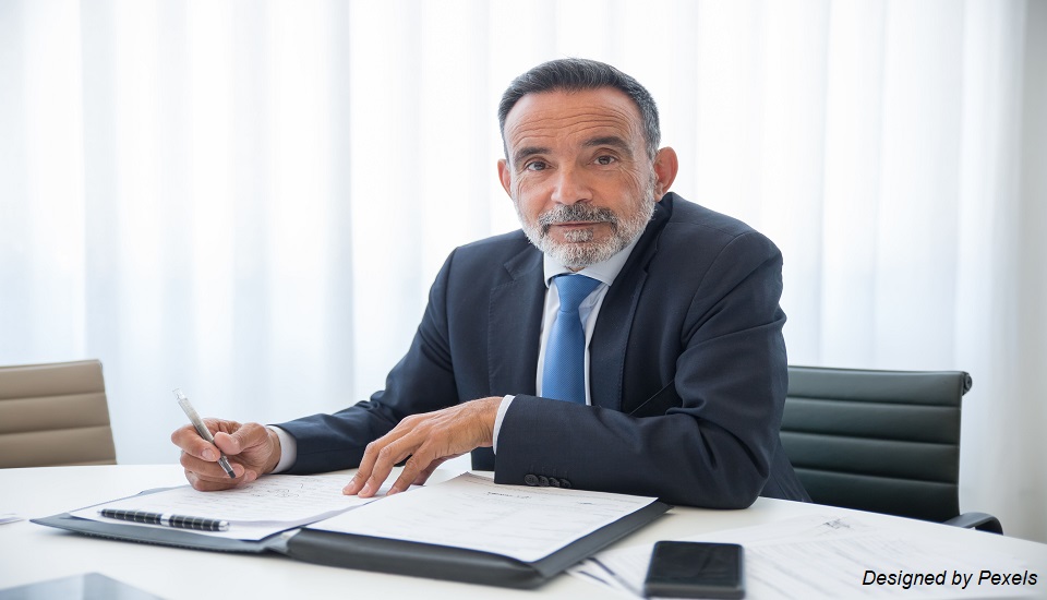 4 Real-World Dissertation Ideas Shaping the Future of Global Healthcare Management